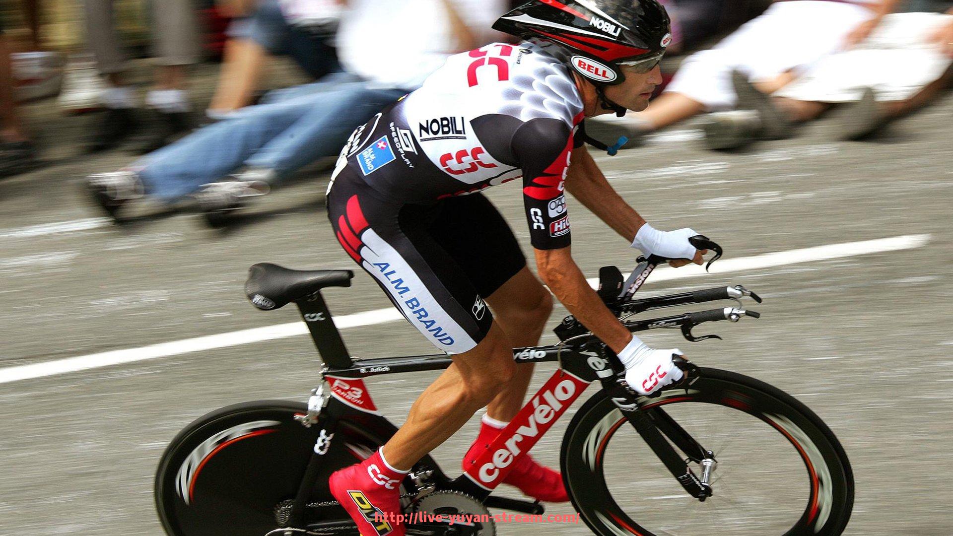 雨燕直播-世俱杯球队俱乐部历史沿革与重大事件回顾