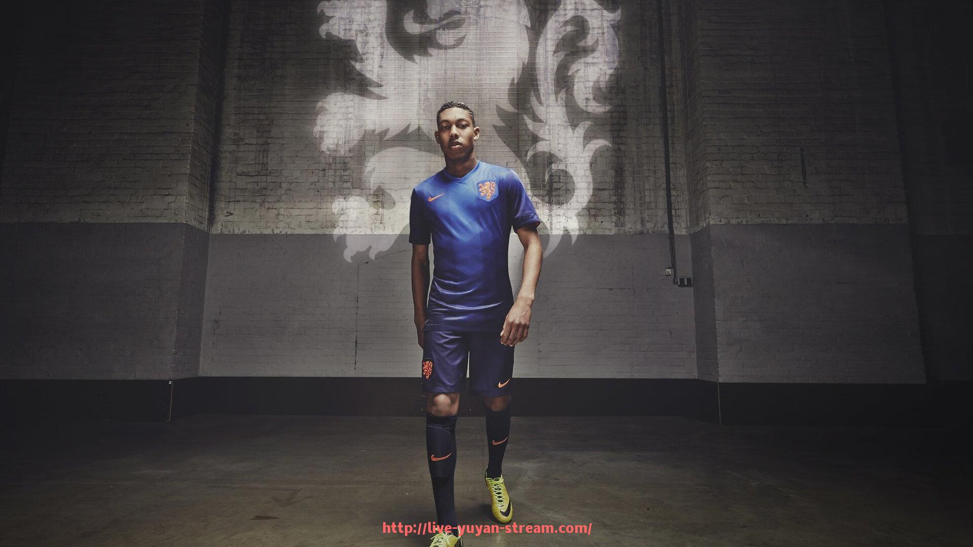 雨燕直播-加时赛鏖战再现,世俱杯体能与心理的双重较量